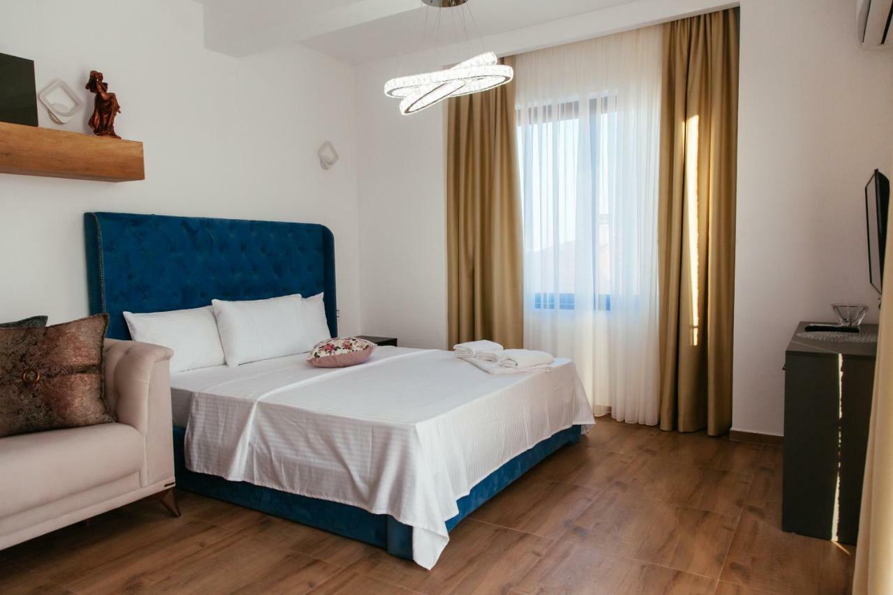 Hotel Platinum Ulcinj Exterior foto