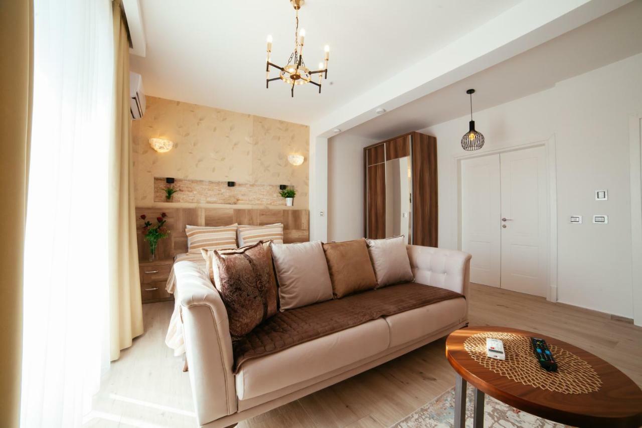 Hotel Platinum Ulcinj Exterior foto