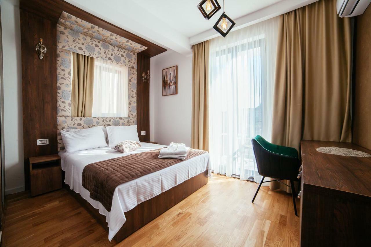 Hotel Platinum Ulcinj Exterior foto