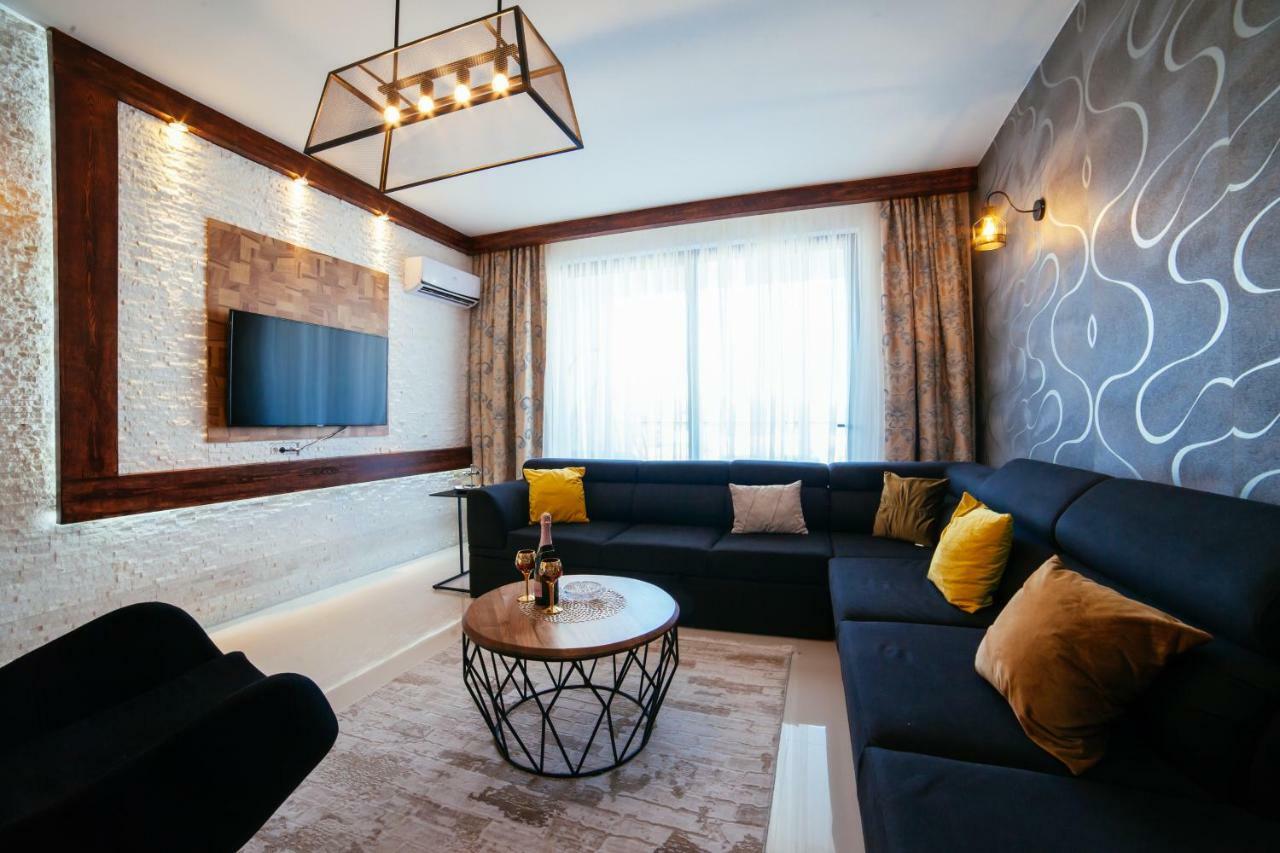 Hotel Platinum Ulcinj Exterior foto