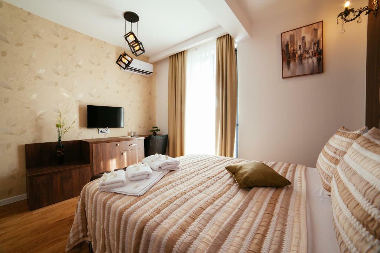 Hotel Platinum Ulcinj Exterior foto