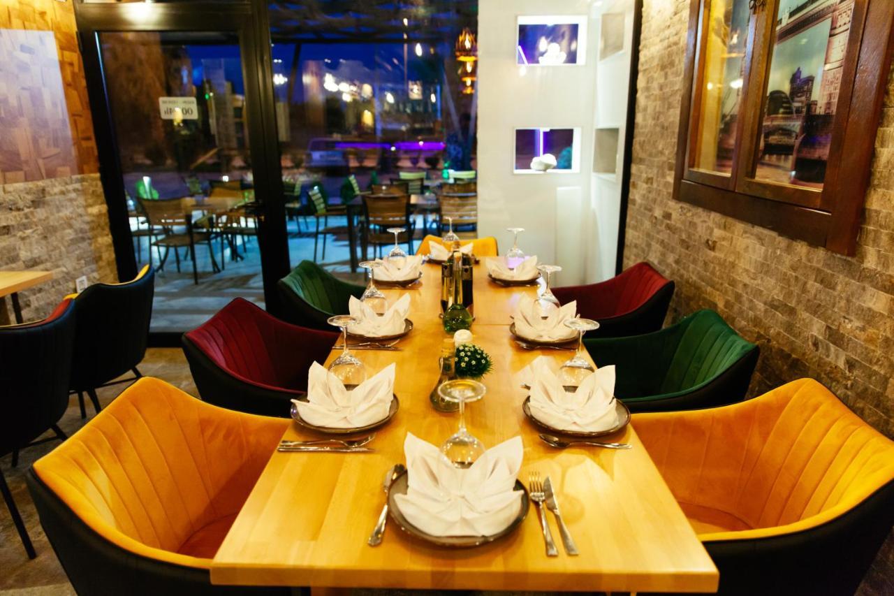 Hotel Platinum Ulcinj Exterior foto