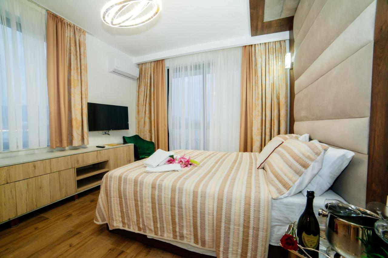 Hotel Platinum Ulcinj Exterior foto